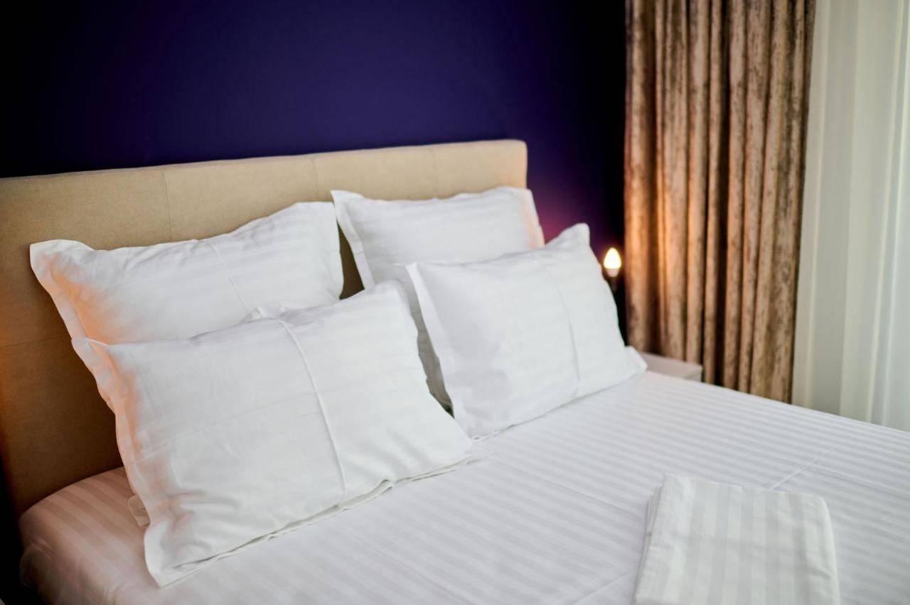 Seascape Apartment Spa N Pool Beach Resort 马马亚 外观 照片