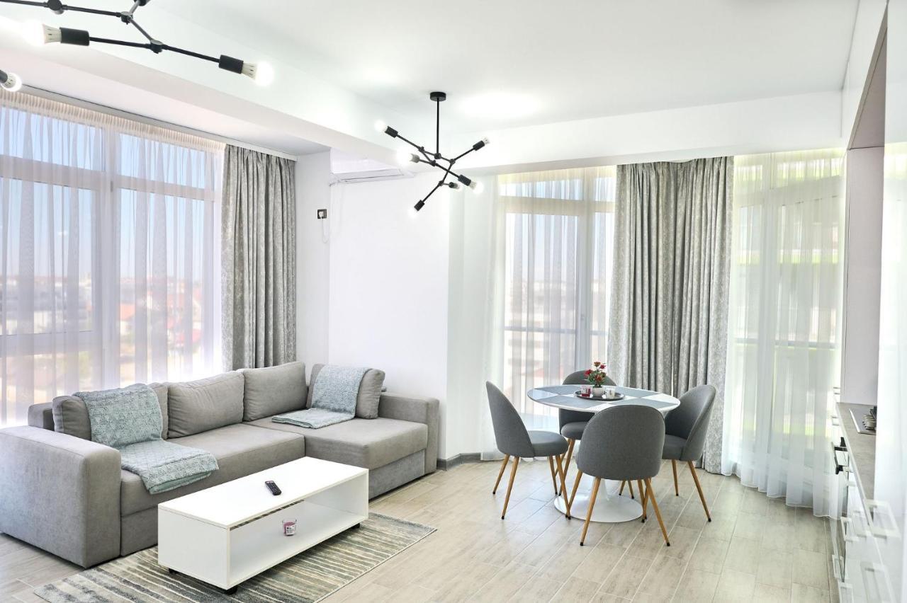 Seascape Apartment Spa N Pool Beach Resort 马马亚 外观 照片