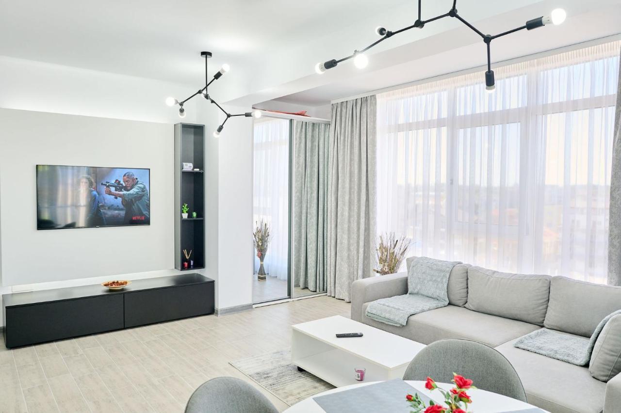 Seascape Apartment Spa N Pool Beach Resort 马马亚 外观 照片